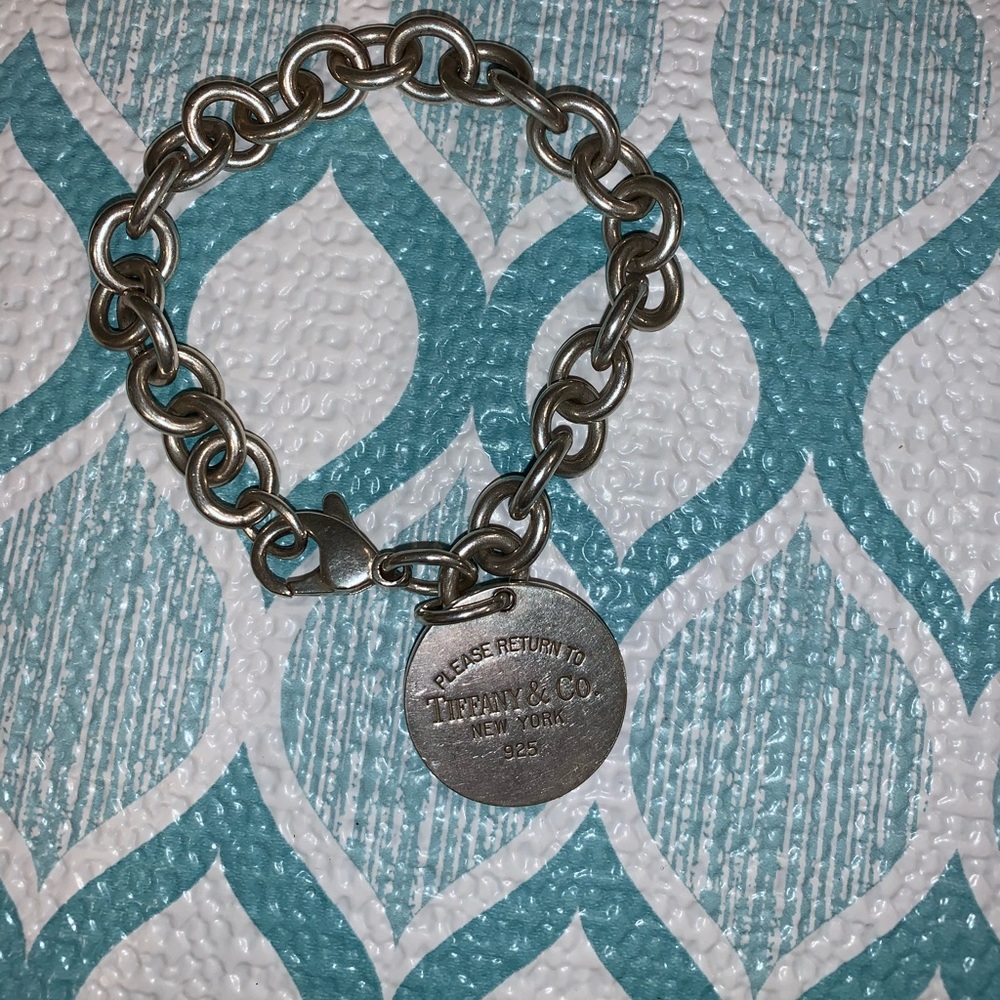 Return to Tiffany round tag bracelet